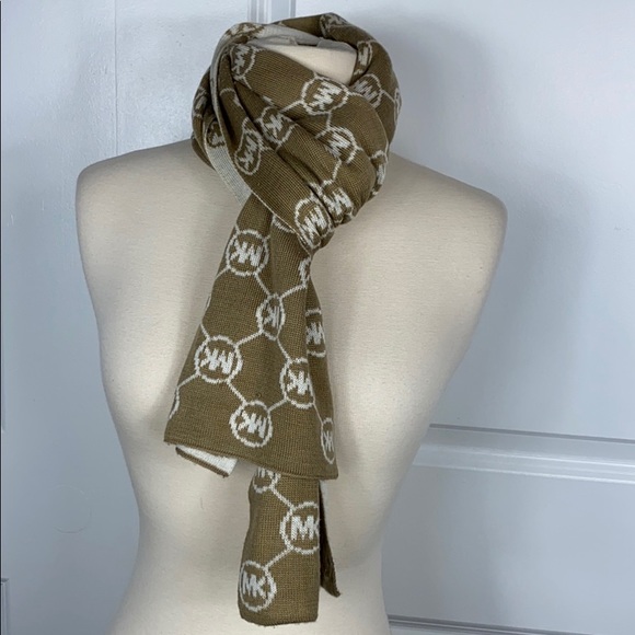 Michael Kors logo double side scarf - Picture 11 of 15